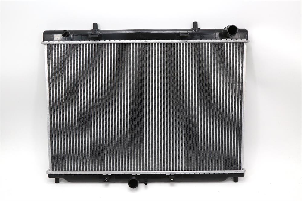 24553239 SGMW SAIC Wuling Hong Guang 1.4 MT Alüminium radiator